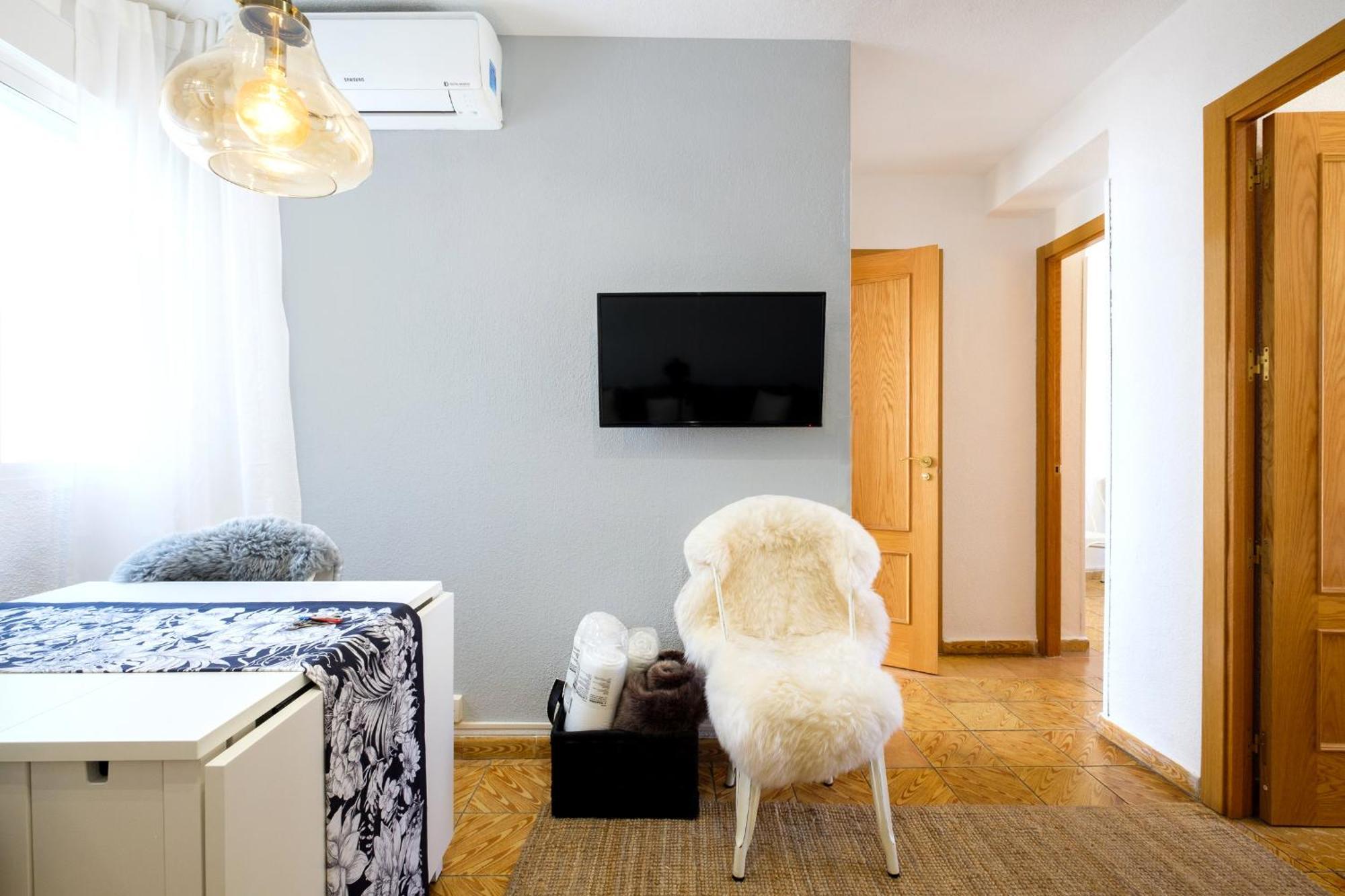 My City Home- Cozy Apartment At Aravaca マドリード エクステリア 写真